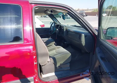 2005 Chevrolet Silverado 1500 Ls из США, поврежденный, VIN 2GCEC13T051301596